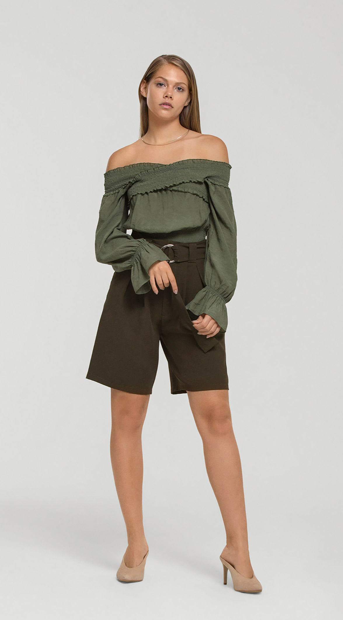 Blusa Ombro A Ombro Manga Longa Detalhe Elastico Verde Oliva Leboh