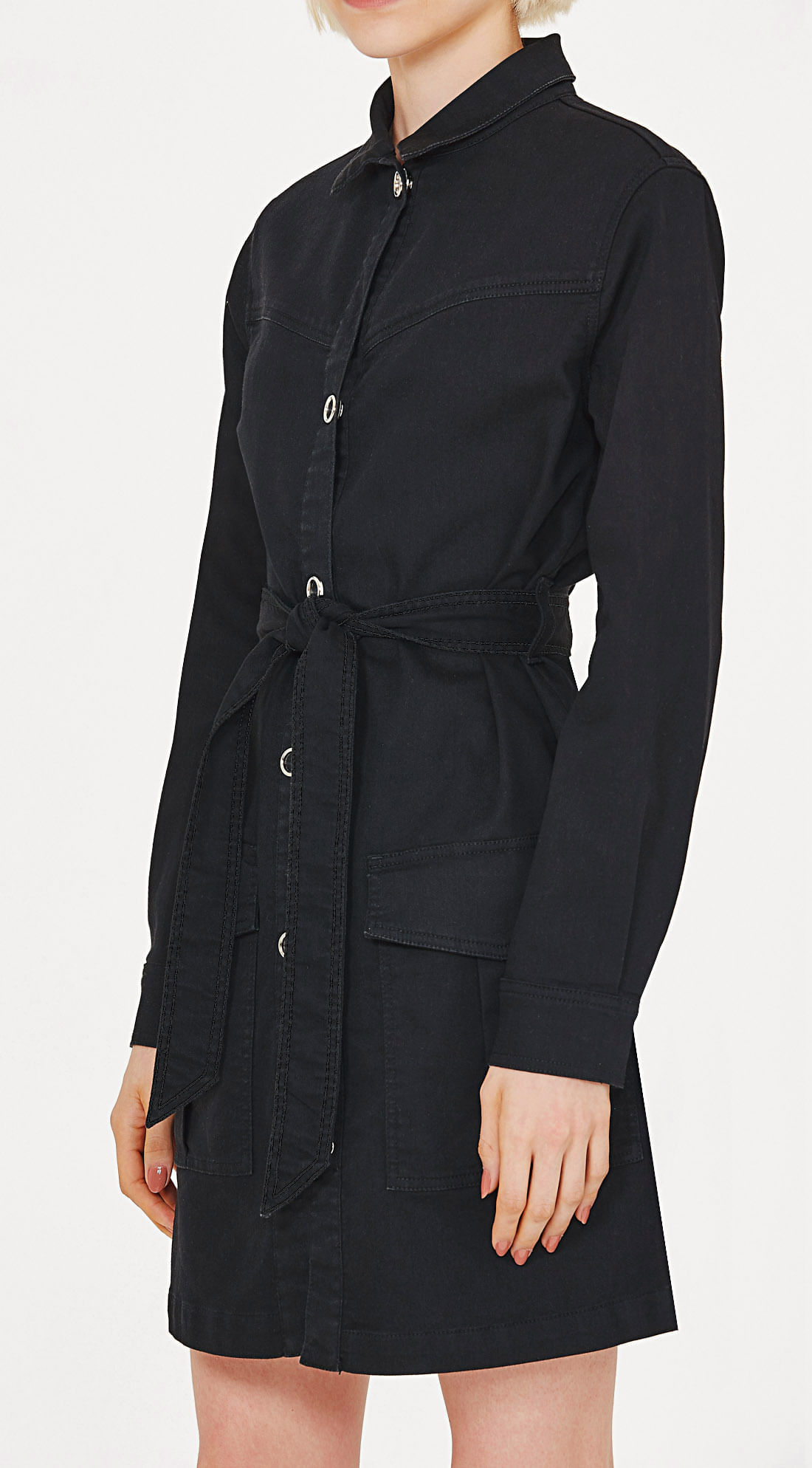 vestido com gola polo